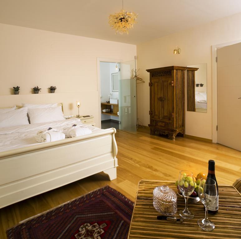 Jasmine Mansion Hotel Ros Pinna Kültér fotó