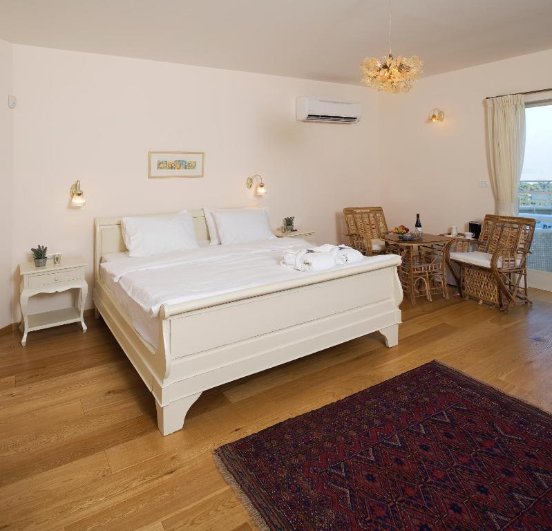 Jasmine Mansion Hotel Ros Pinna Szoba fotó